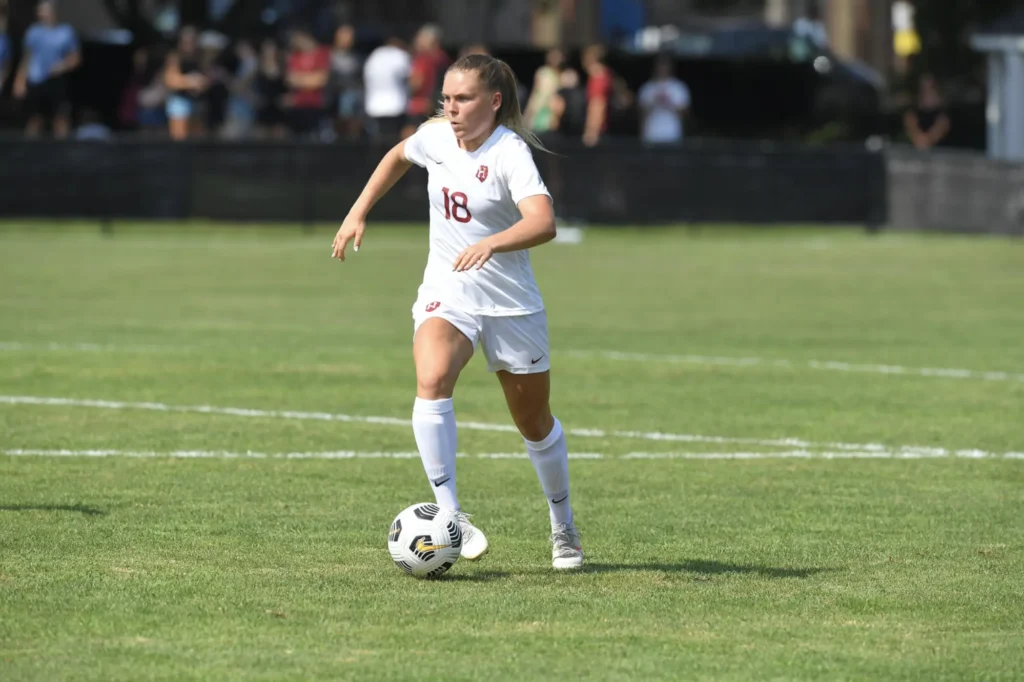 College soccer player Lara Schenk